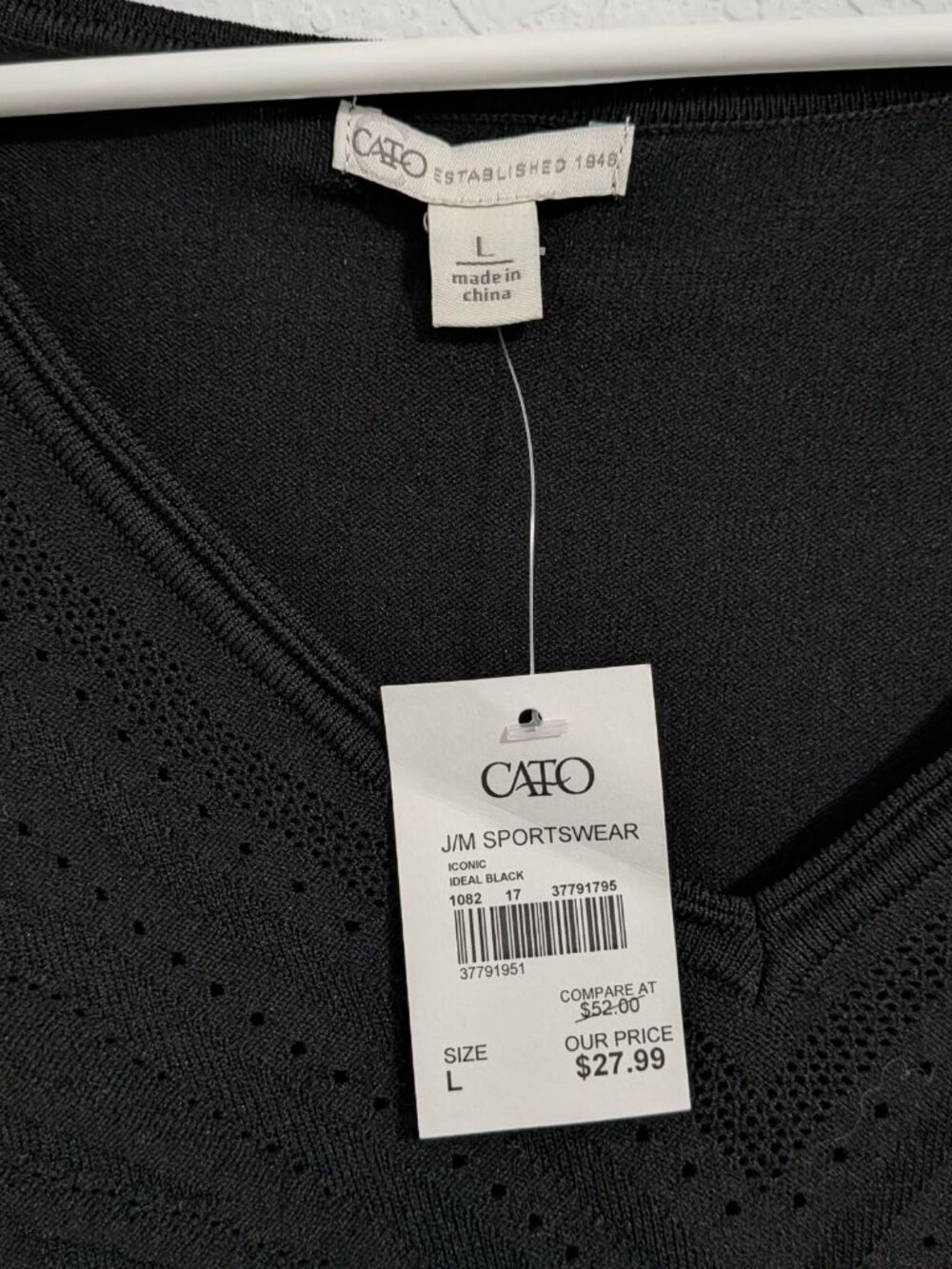 Cato Women's Iconic Ideal Sportswear Black Blouse Top NWT (Large) - Picture 3 of 5